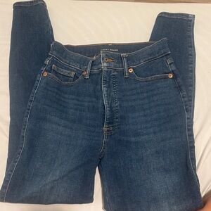 Lucky Brand High Rise Dark Blue Jeans